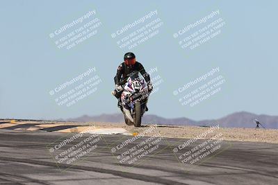 media/Dec-07-2025-CVMA (Sun) [[3e7d2de5dc]]/Race 6-The Shootout/